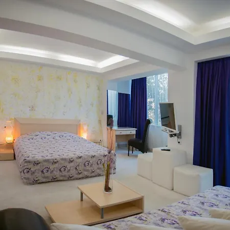 מלון Dodo (adults Only) קיטן